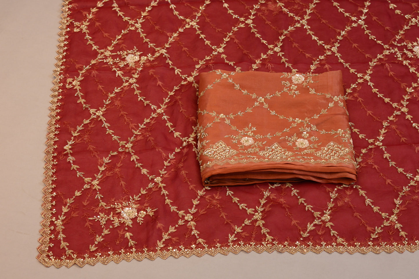 Elegant Rust orange suit  Dupatta with All-Over Zari Jaal