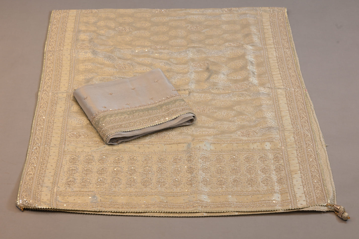 Elegant Cream Organza Dupatta with Intricate Thread & Sequin Work suit