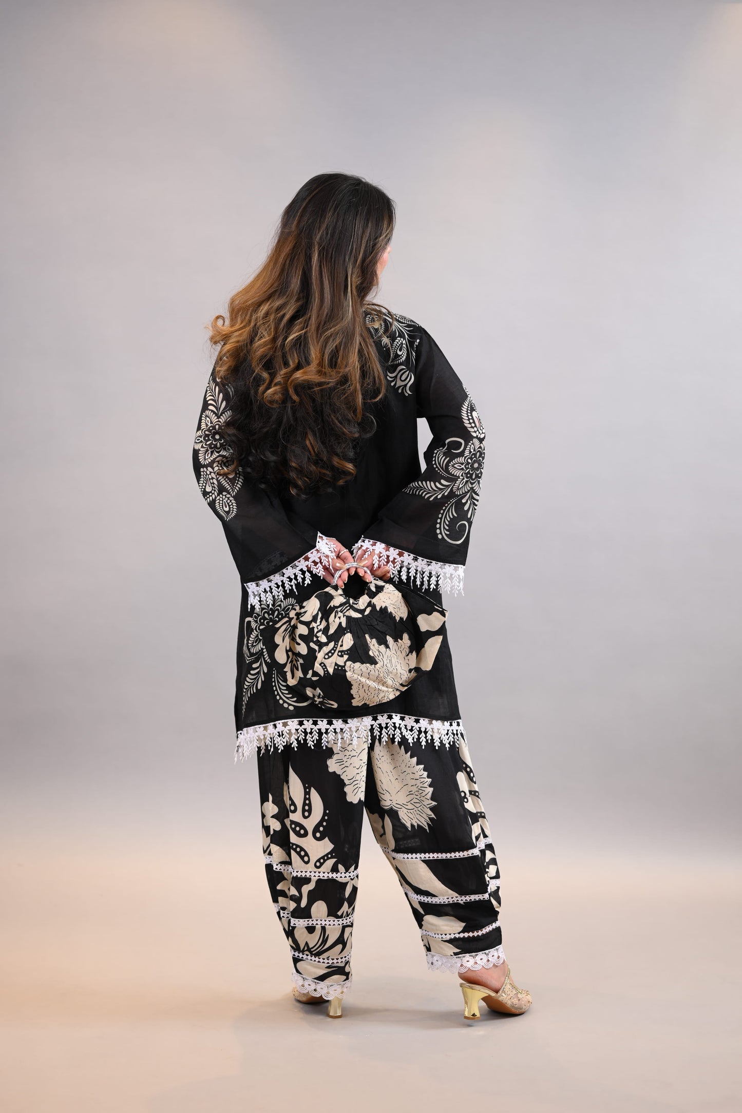 Co-ord set Contemporary Black Printed Kurta with Statement Pants